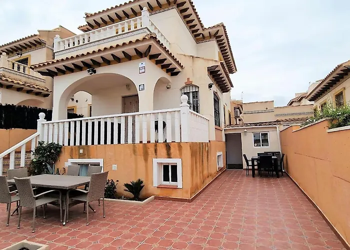 Belvilla By Oyo Lomas De Cabo Roig